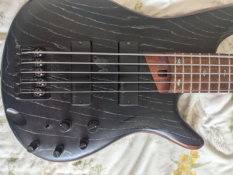 Ibanez SR675-SKF Soundgear Ash/Mahogany Active 5-String Bass