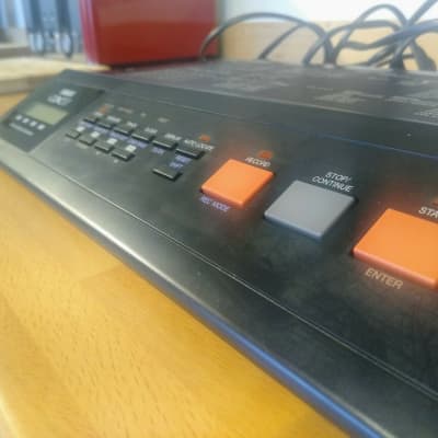 Yamaha QX5 - 8 Track MIDI Sequencer Recorder (Used) image 6
