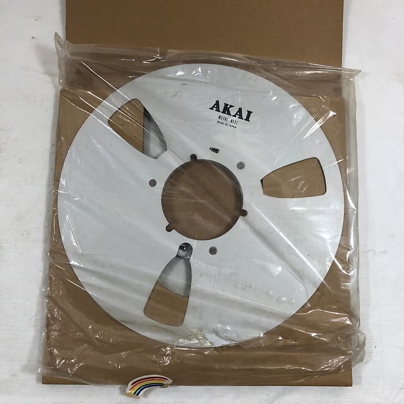 AKAI ATR 10 Polished Aluminum Take Up Reel 1/4 Empty Tape Reel 10.5