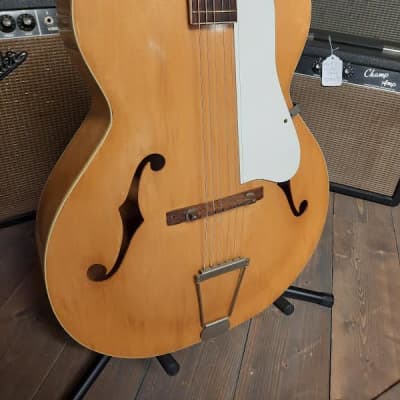 Silvertone Archtop 50's - Natural image 1