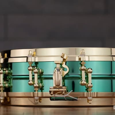 Ludwig 14 X 3.7 Venus Carl Palmer Signature Beaded Brass Snare Drum image 14