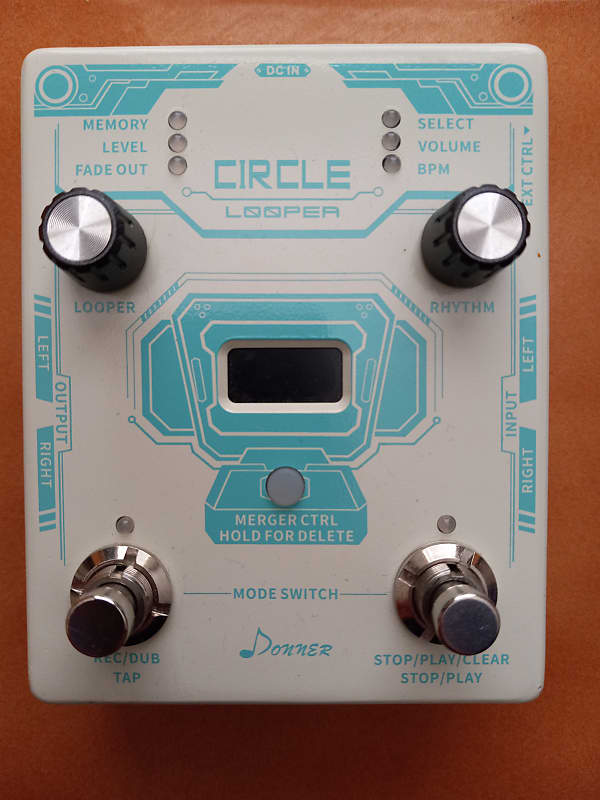 Donner Circle Looper with Drum Machine and Metranome Reverb