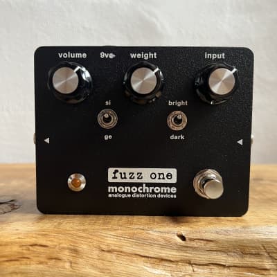 Monsterpiece Fuzz　MK 1.5 Fuzz ファズ Monsterpiece MK 1.5 Tonebender Fuzz | Reverb