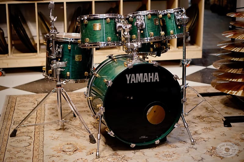 Yamaha Maple Custom Drum Set