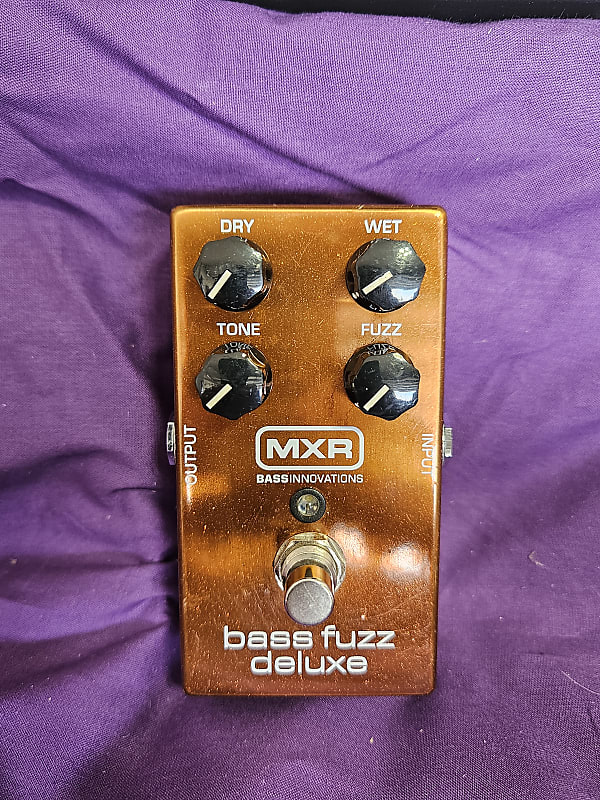 MXR M84 Bass Fuzz Deluxe