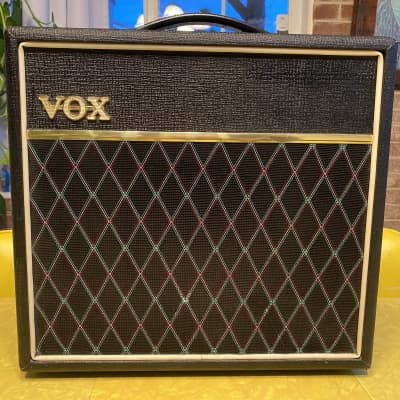 Vox Pathfinder 15R With Reverb - Amazing Small Guitar Combo | Reverb