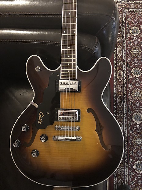 Guild Starfire IV Left handed 90 S Sunburst