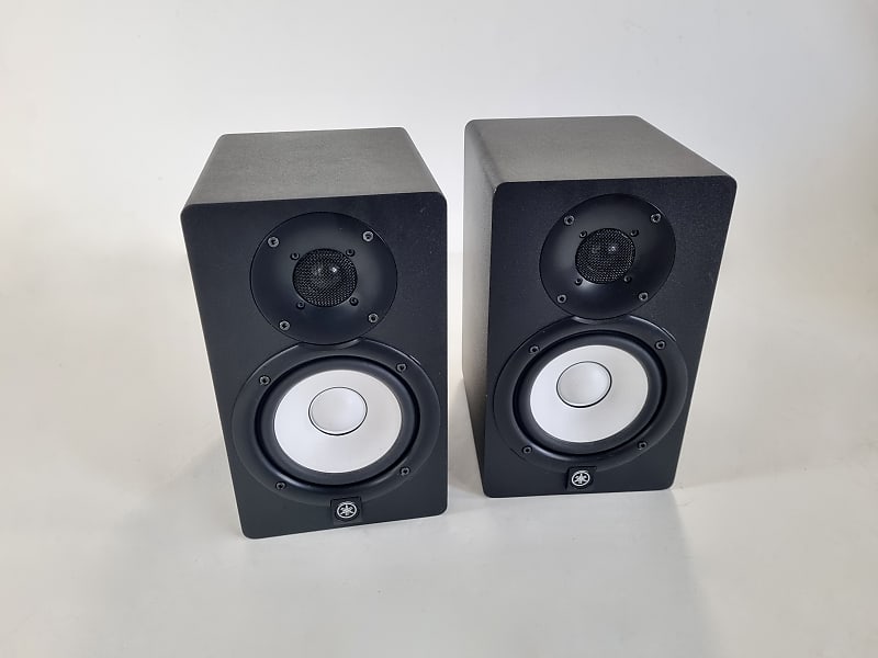 Yamaha HS5 5" Powered Studio Monitor (Pair) image 1