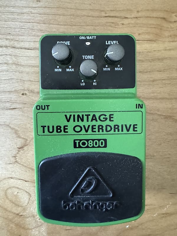 Behringer TO800 Vintage Tube Overdrive