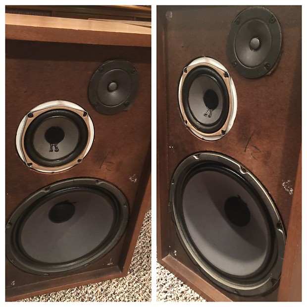 Fisher Model 2750 The Fisher Speakers 1969 Walnut cabinets mid century stereo speakers