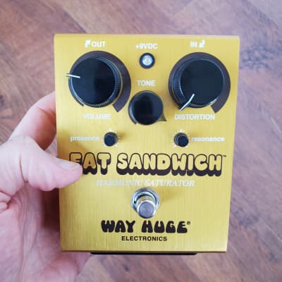 Way Huge Fat Sandwich ディストーション Way Huge Fat Sandwich Harmonic Saturator Distortion Pedal | Sweetwater