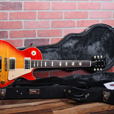 Gibson Limited Edition Les Paul Classic AA Flame Maple Top Cherry Sunburst 2000 w/OHSC image 2