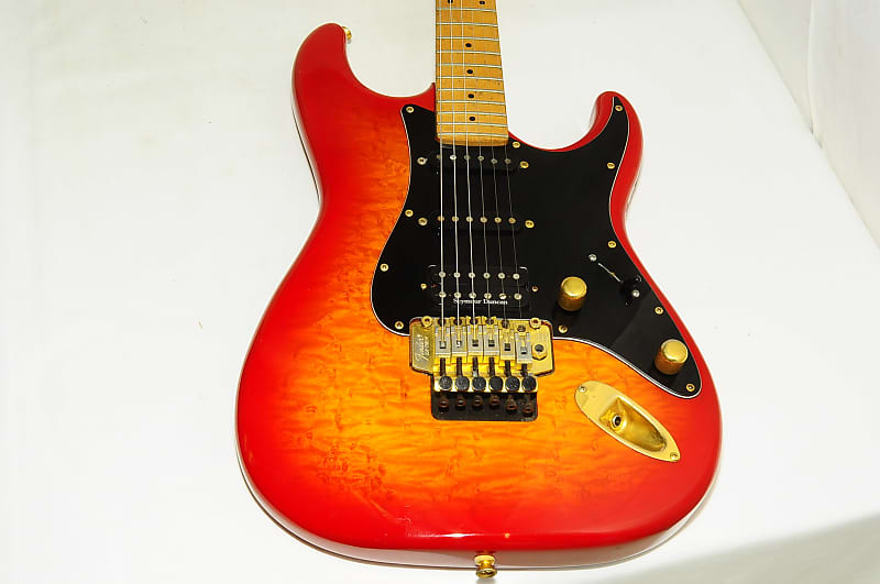 Rare Fender Japan STR-75 SSH Stratocaster Fujigen Electric Guitar Ref  No.5301