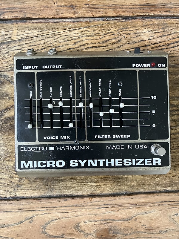 Electro-Harmonix Micro Synthesizer