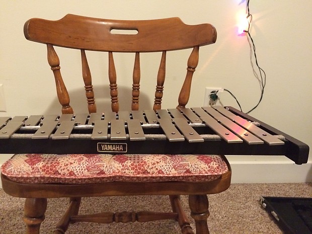 Yamaha YG-250C Black w/ steel hardware | Reverb