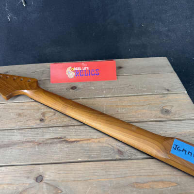 Real Life Relics Jaguar® NECK Nitro Roasted Maple With Bound Maple Fingerboard Block Inlays Neck Large Headstock 21 Fret JGMMBR #4 image 4