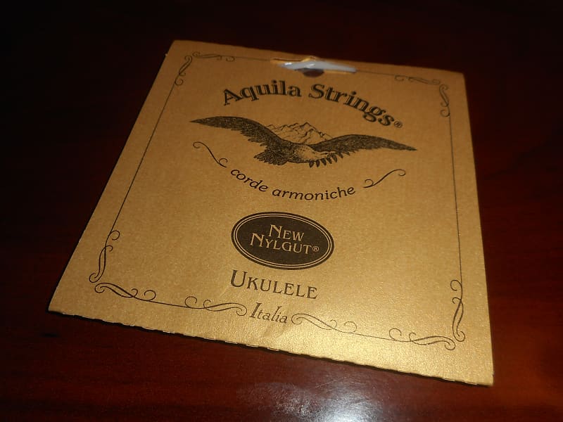 Ukulele / Banjouke  Aquila Corde Armoniche