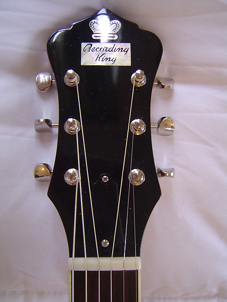 VV: Extremely RARE, MINTy Recording King RNJ-16 acoustic