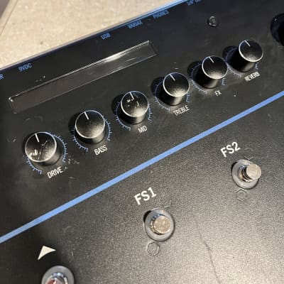 Line 6 Firehawk FX Multi-Effect and Amp Modeler