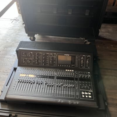 Midas M32 w/ road case + DL32 Stagebox +USB interface card image 1
