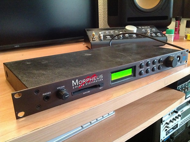 某メーカー E-MU Morpheus Z-Plane Synth 鍵盤楽器