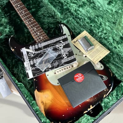 Fender Custom Shop Stratocaster '62 - Limited Namm 2007 Heavy Relic Sunburst image 11