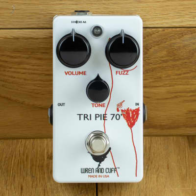 WREN AND CUFF　TRI-PIE 70’ Tri Pie '70 — Wren and Cuff