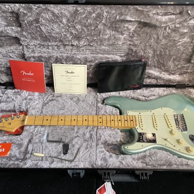 Fender American Professional II Stratocaster Left-Handed  MN Mystic Surf Green US210076190 8lb 2.0oz image 1