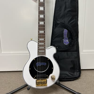 Pignose PGG-259 Mini Electric Travel Guitar - White w/Gold Hardware w/Gig Bag for sale