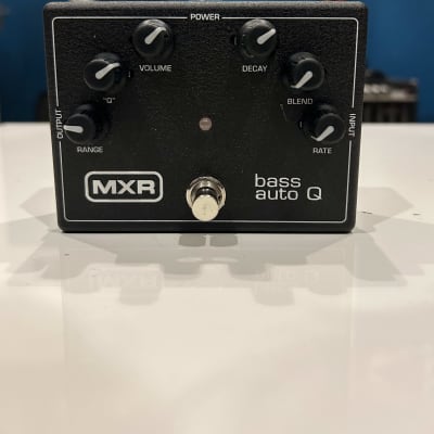 MXR M188 Bass Auto Q