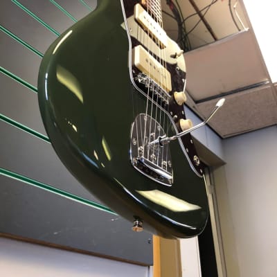 Fender Jazzmaster Green Olive > Guitars Electric Solid Body