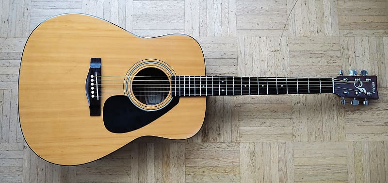 Yamaha FG-402 Acoustic guitar - 1970s | Reverb Finland