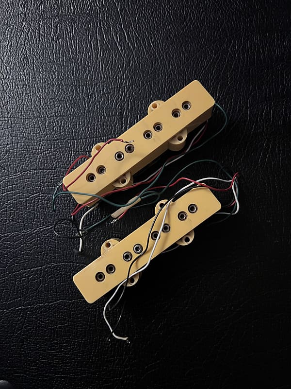 DiMarzio Jazz Bass Pickups 1970’s Cream Reverb