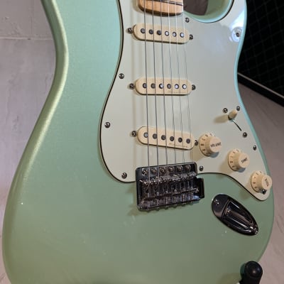 Fender  Player Stratocaster  2018 ***LIMITED EDITION****Metallic Surf Green image 3