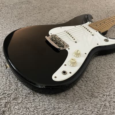 Fender Duo Sonic 1994 Reissue MIM Black Rare Vintage Modified Guitar + Gig Bag image 3