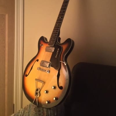 Immagine BALDWIN - 1960's Baldwin Vintage 712 12-String Electric Guitar sunburst+Baldwin Case.Made In England - 1