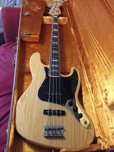 Natural finish jazz on sale bass
