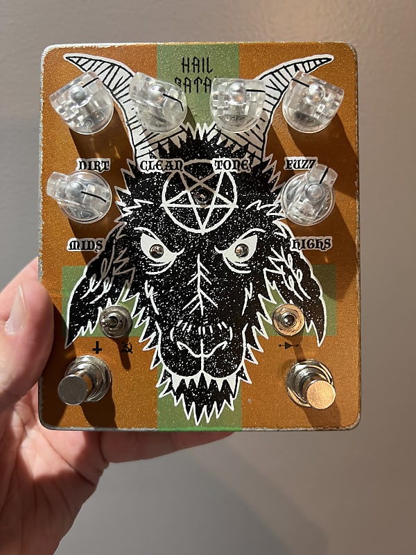 Abominable Electronics Hail satan deluxe