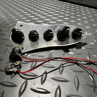 SIRE MARCUS MILLER V.3 JAZZ BASS PREAMP NEW SOLDERLESS 2023