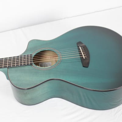 Breedlove Oregon Concert CE LTD Myrtlewood Mojito image 13