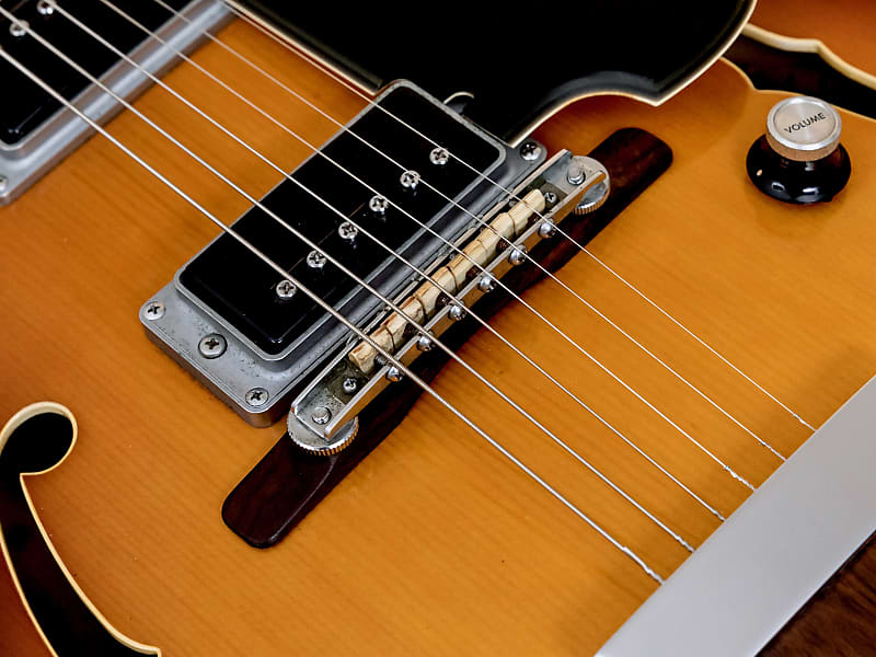 【ヴィンテージ】YAMAHA AE-11 中古/動画あり】YAMAHA AE-11 フルアコ 1967-1971年頃 ジャパン