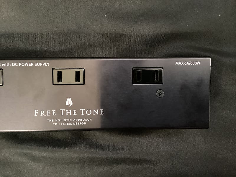 Free The Tone PT-1D AC POWER DISTRIBUTOR with DC POWER SUPPLY