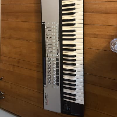 Novation ReMOTE 61 SL MKII MIDI Controller 2008 - Gray