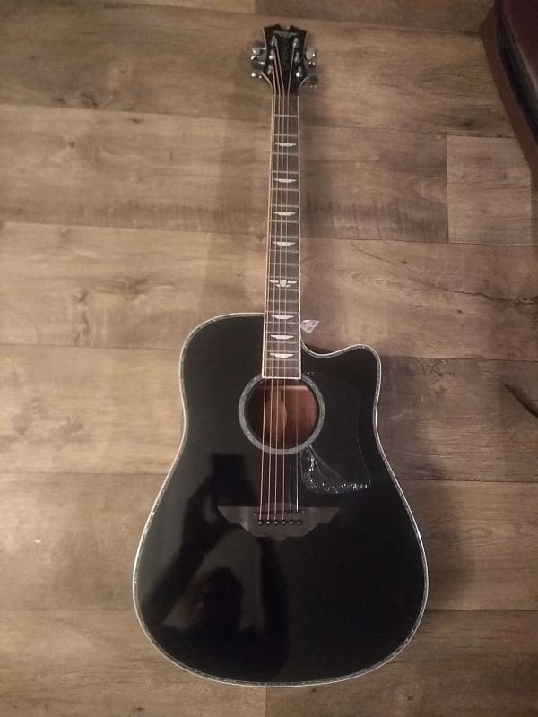 Keith Urban Player Acoustic Black Reverb