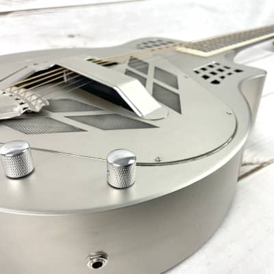 Royall Resonators Trifecta Relic Brushed Steel Finish 14 Fret Cutaway Brass Tricone Guitar With Resophonic Pickup image 10