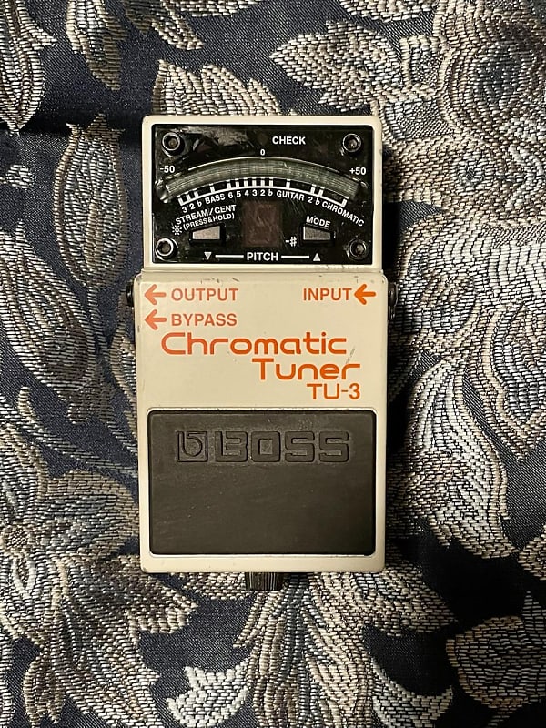 Boss TU3 Guitar Pedal TunerDurable Boss Metal Housing Reverb