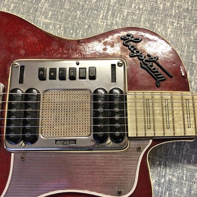 Hagstrom P-46 DeLuxe 1961  - Red Sparkle image 6