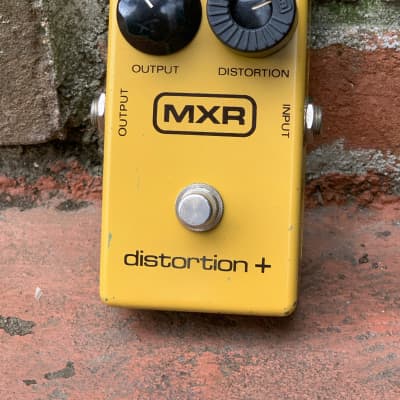The MXR Custom Badass '78 Distortion | Vintage Guitar® magazine