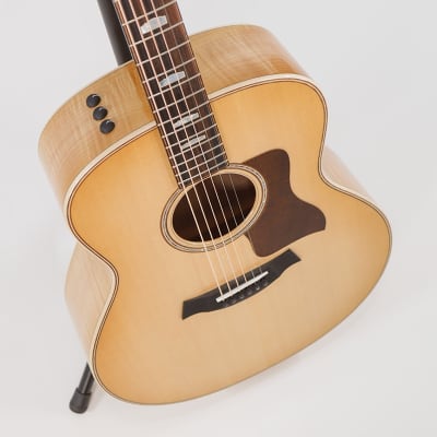 Taylor 600-Series 618e Grand Symphony Acoustic-Electric Guitar - Spruce Top with Maple Back and Sides image 3
