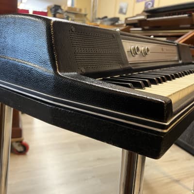 Wurlitzer 200A 64-Key Electric Piano 1974 - 1983 - Black image 8